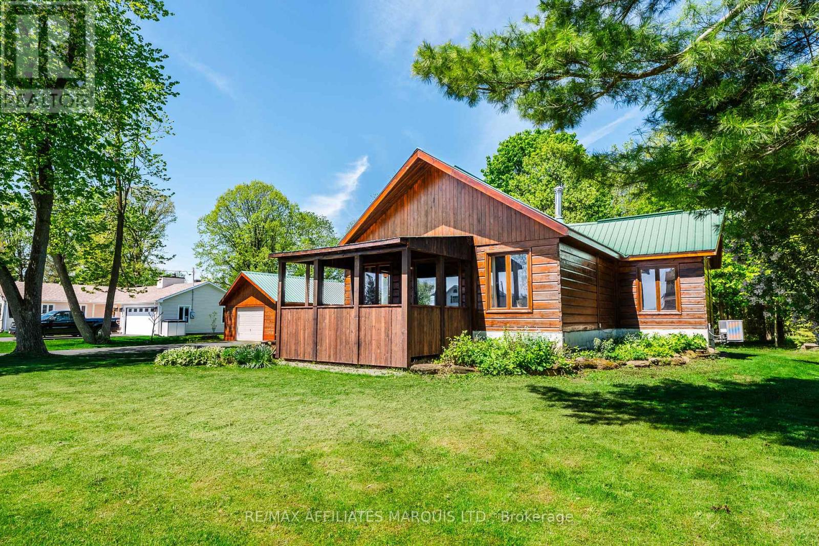 6571 Tree Haven Road Property Photo 2