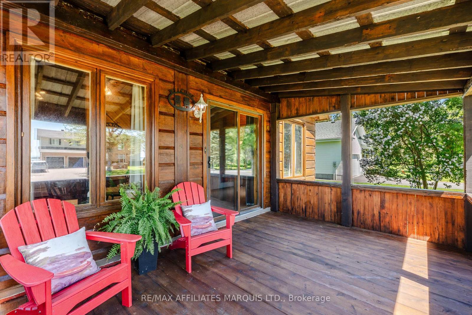 6571 Tree Haven Road Property Photo 5