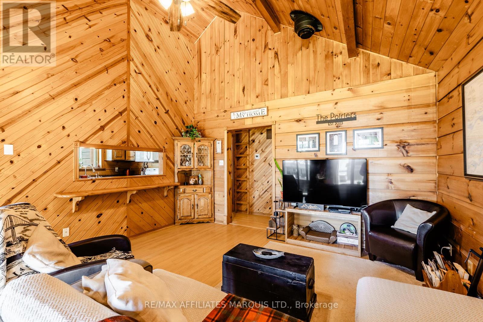6571 Tree Haven Road Property Photo 9