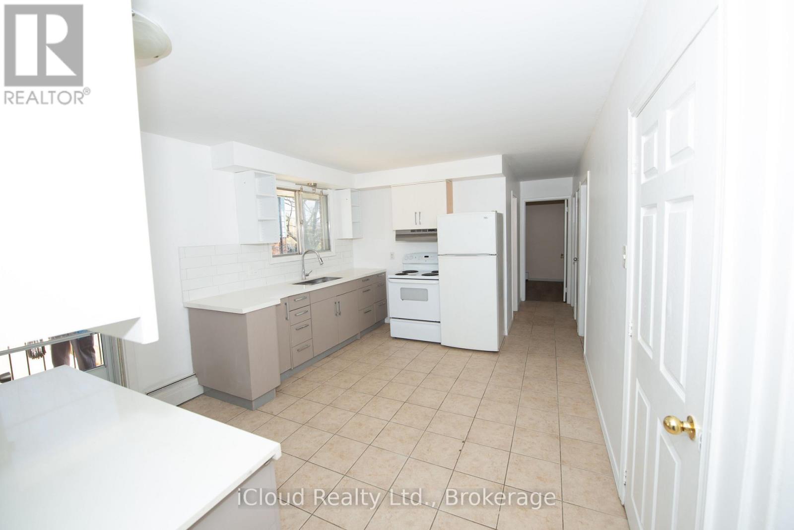 536 Glen Forrest Boulevard Property Photo 2