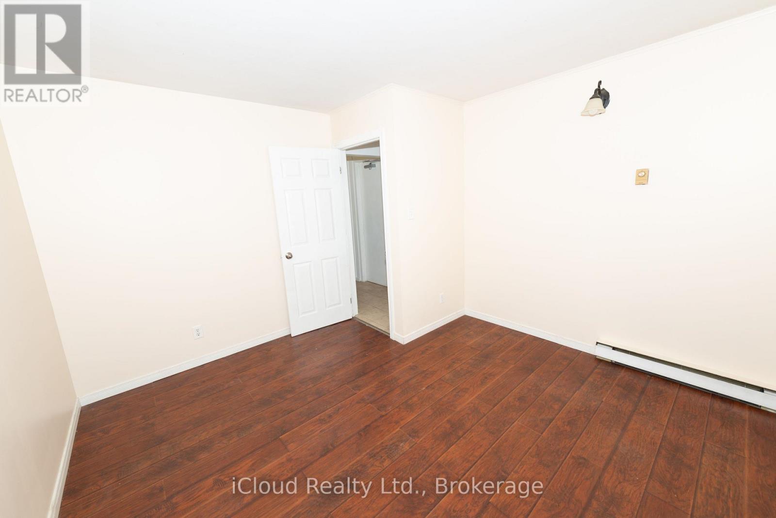 536 Glen Forrest Boulevard Property Photo 10