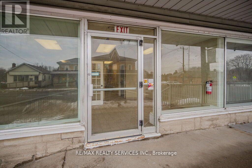2 - 3590 Lobsinger Line Property Photo 7