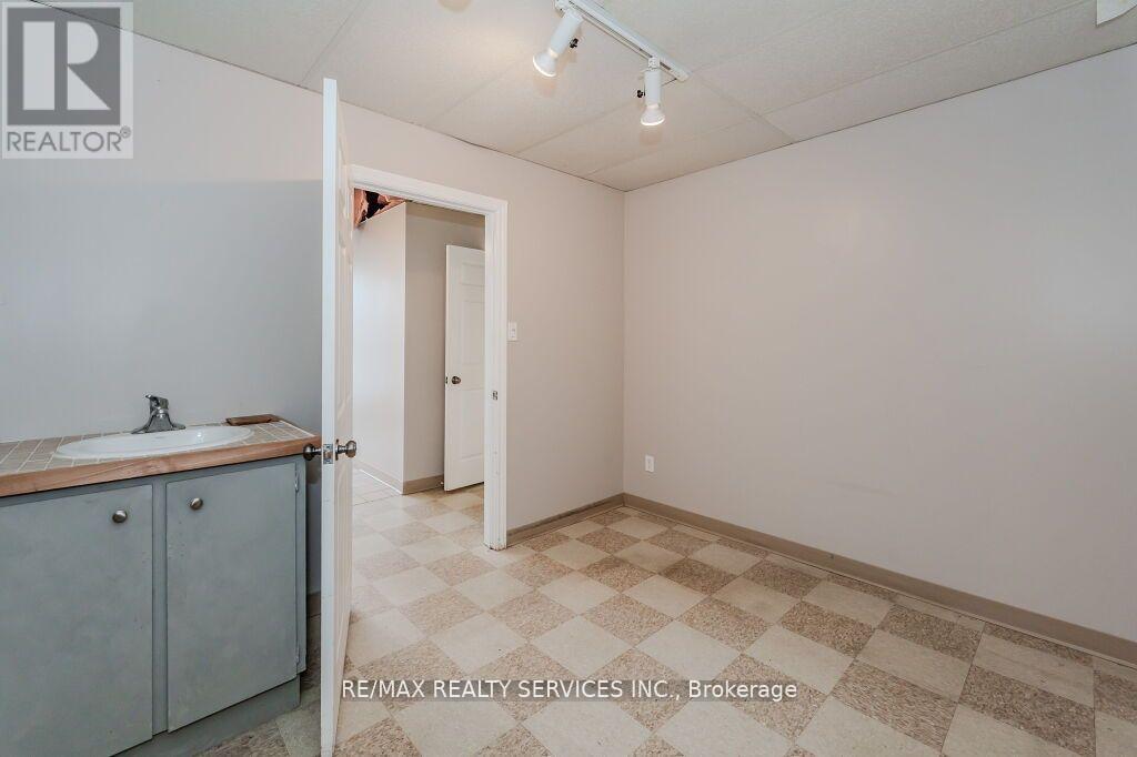 2 - 3590 Lobsinger Line Property Photo 13