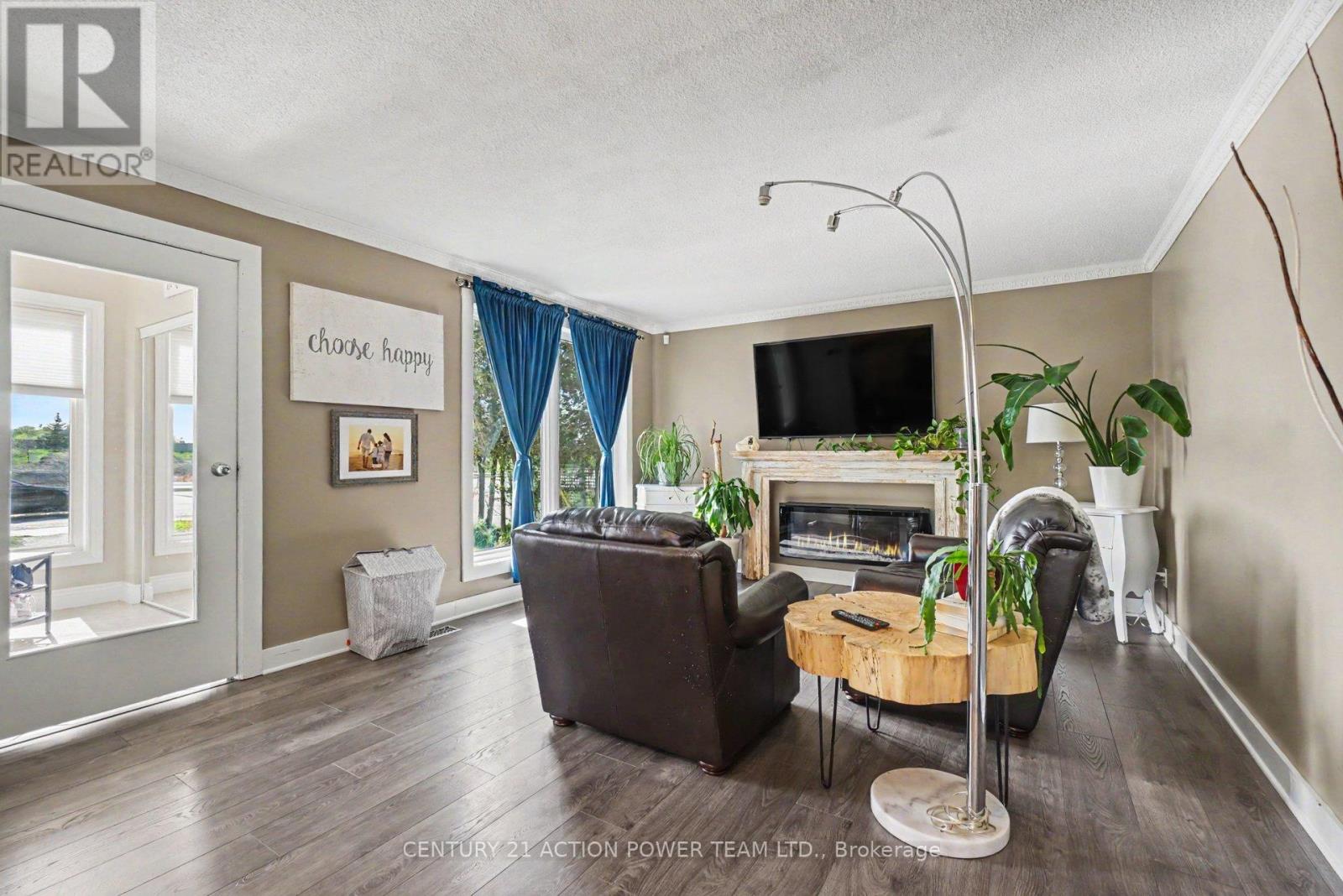 2147 Mer Bleue Road Property Photo 7