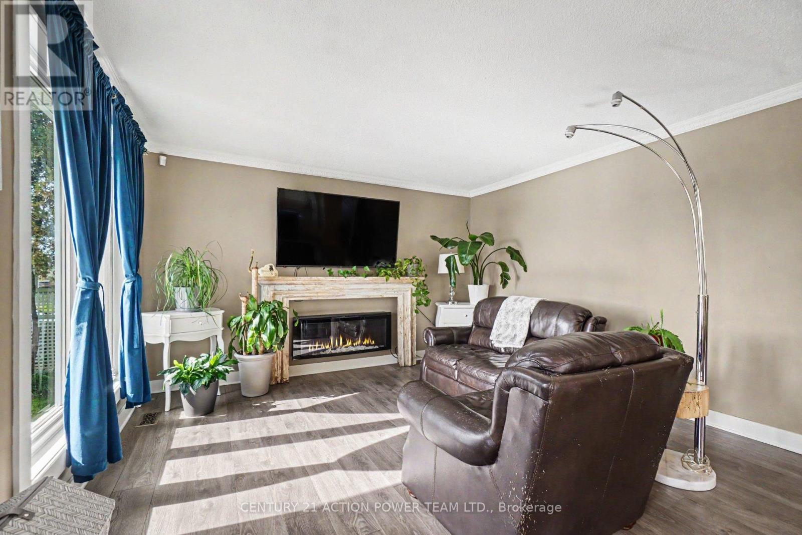 2147 Mer Bleue Road Property Photo 8