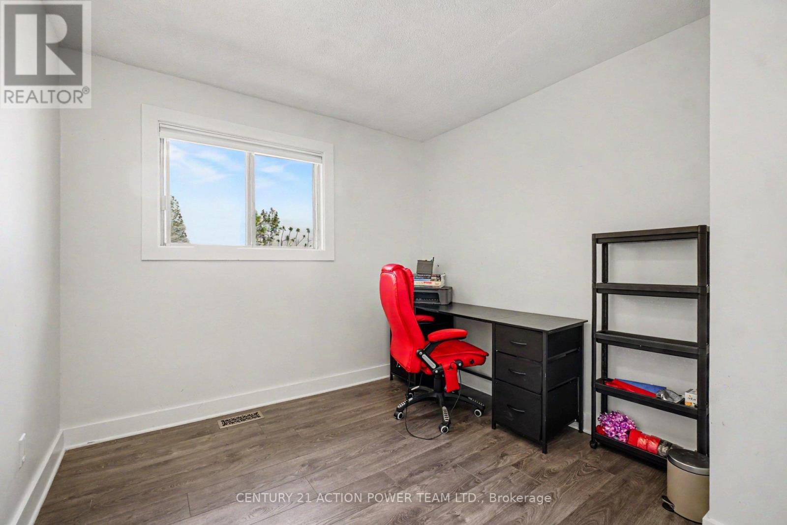 2147 Mer Bleue Road Property Photo 18