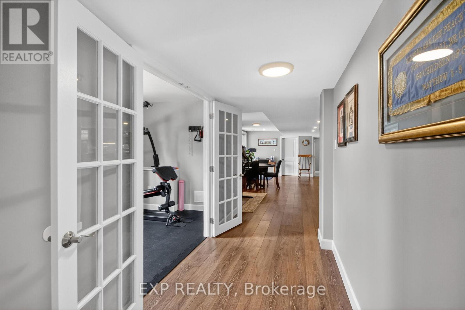 305 Moore Crescent Property Photo 30