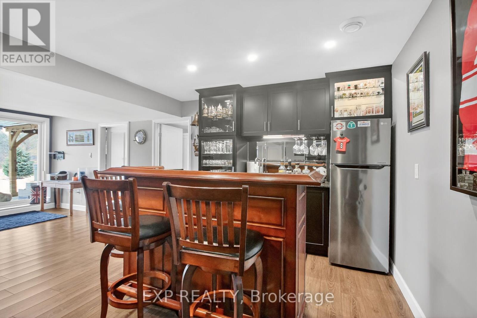 305 Moore Crescent Property Photo 34