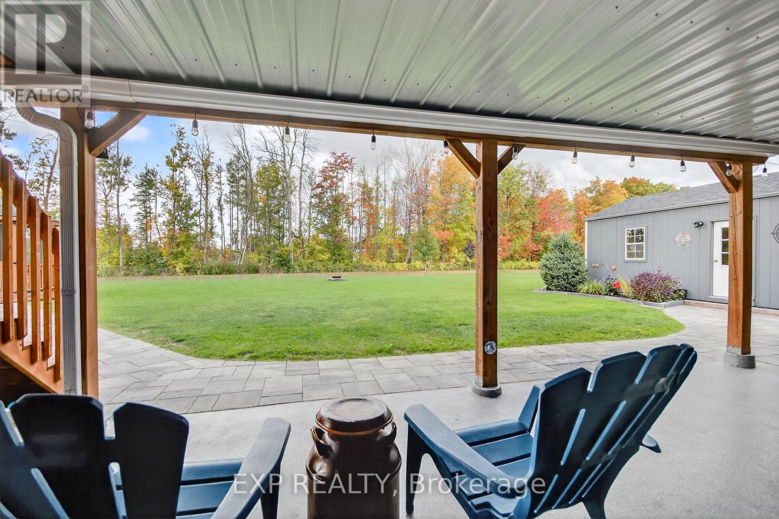 305 Moore Crescent Property Photo 44