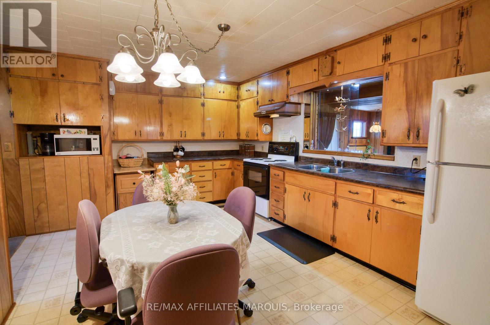 9851 Highway 42 Highway Property Photo 6