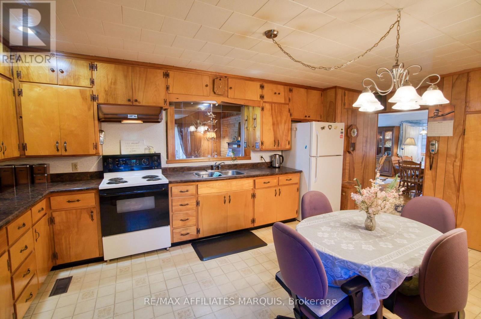 9851 Highway 42 Highway Property Photo 8