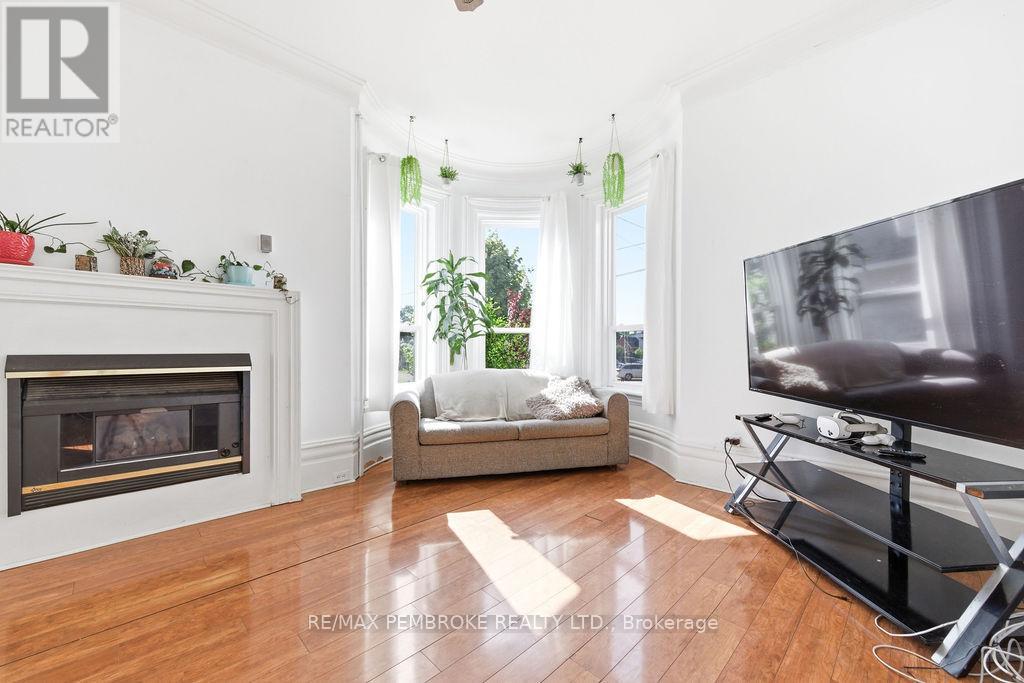 6 True Love Street Property Photo 7