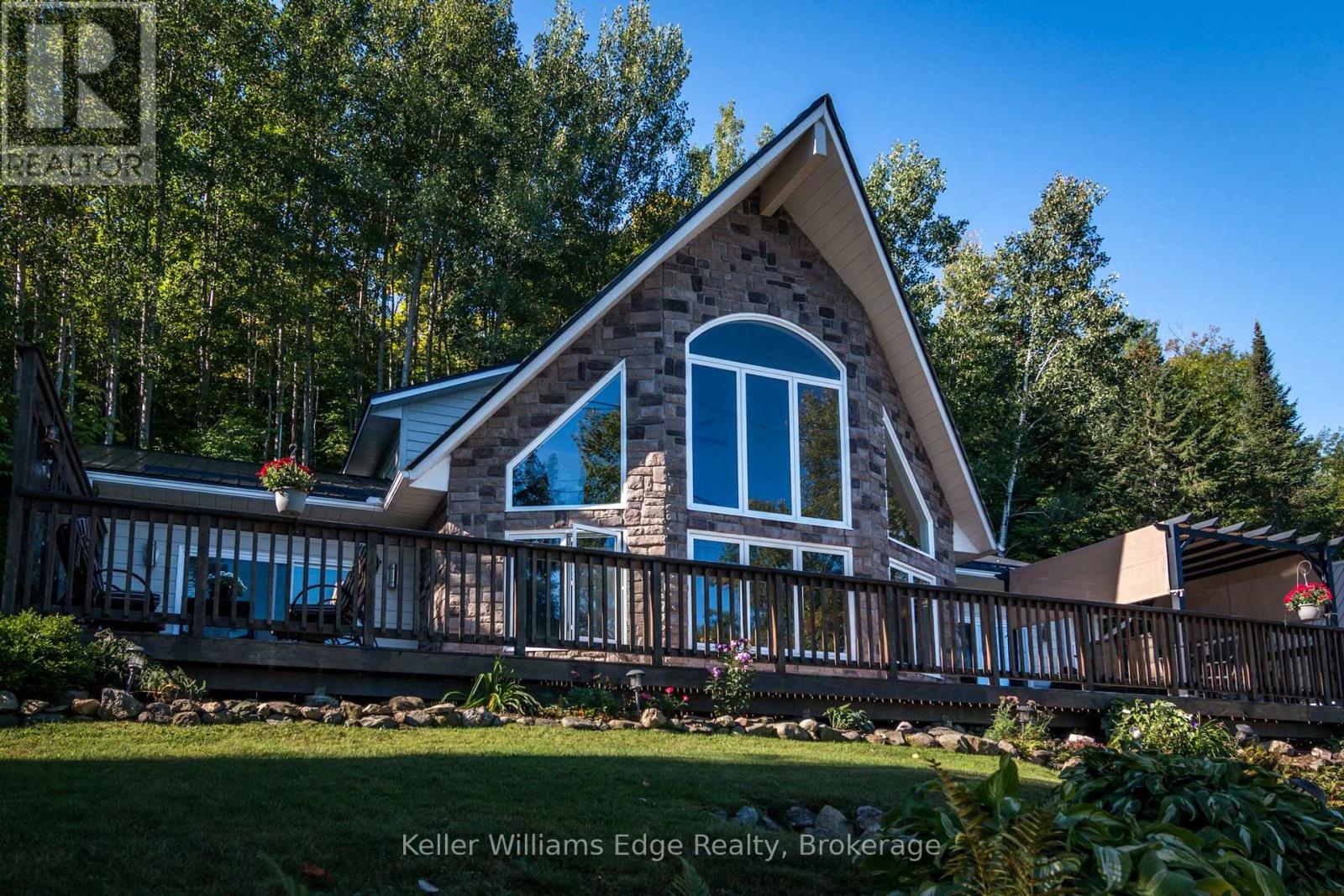 43 Lakeshore Drive Property Photo 6