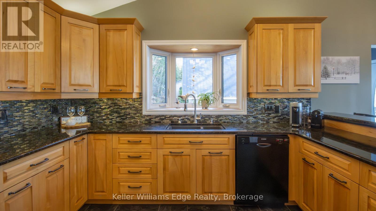 43 Lakeshore Drive Property Photo 10