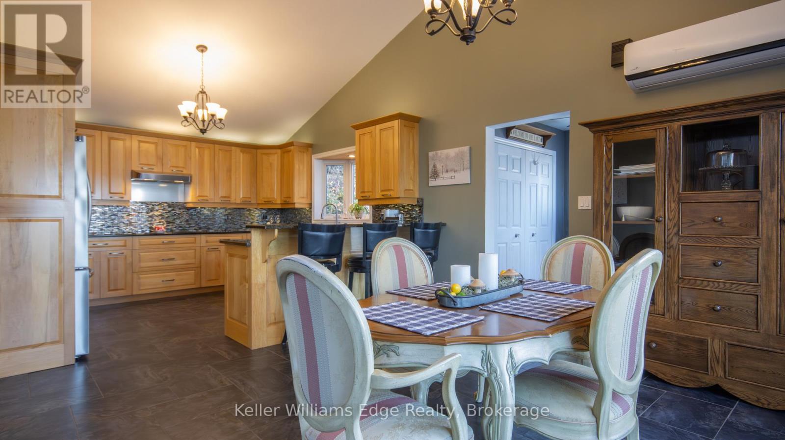 43 Lakeshore Drive Property Photo 14