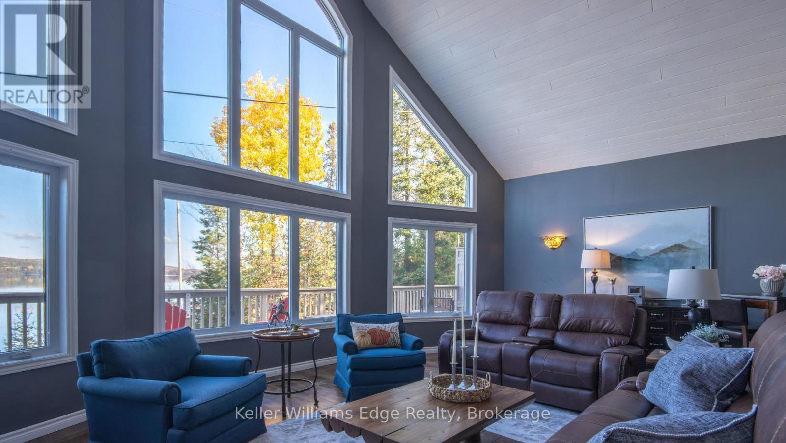 43 Lakeshore Drive Property Photo 18