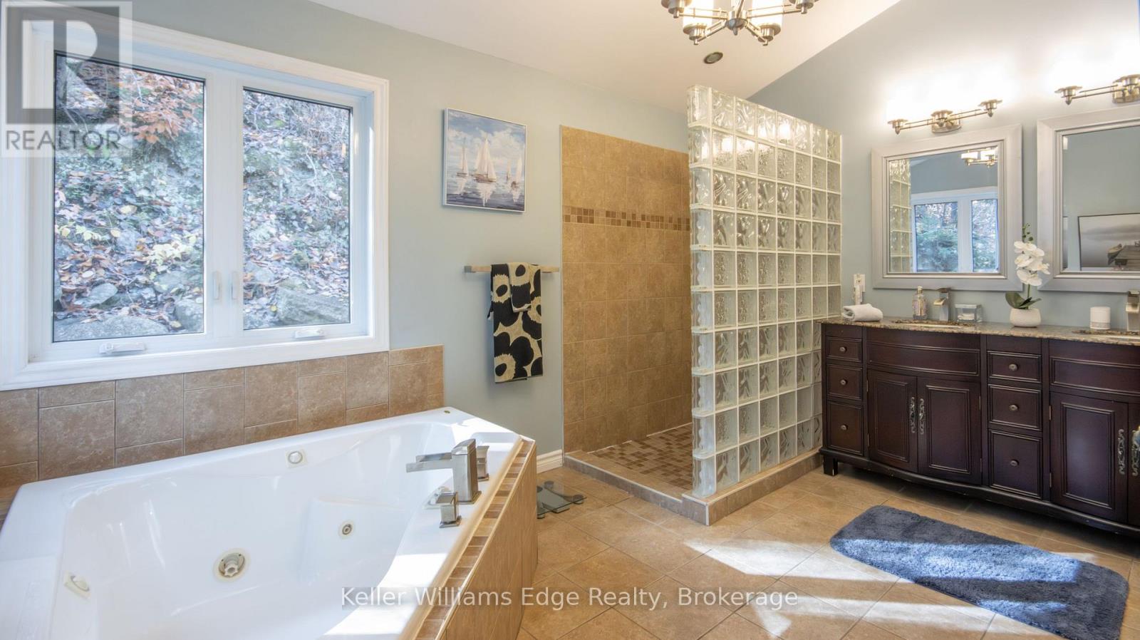 43 Lakeshore Drive Property Photo 22