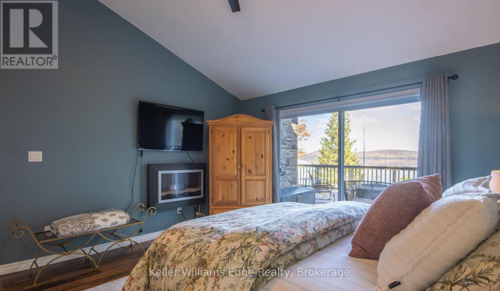 43 Lakeshore Drive Property Photo 24