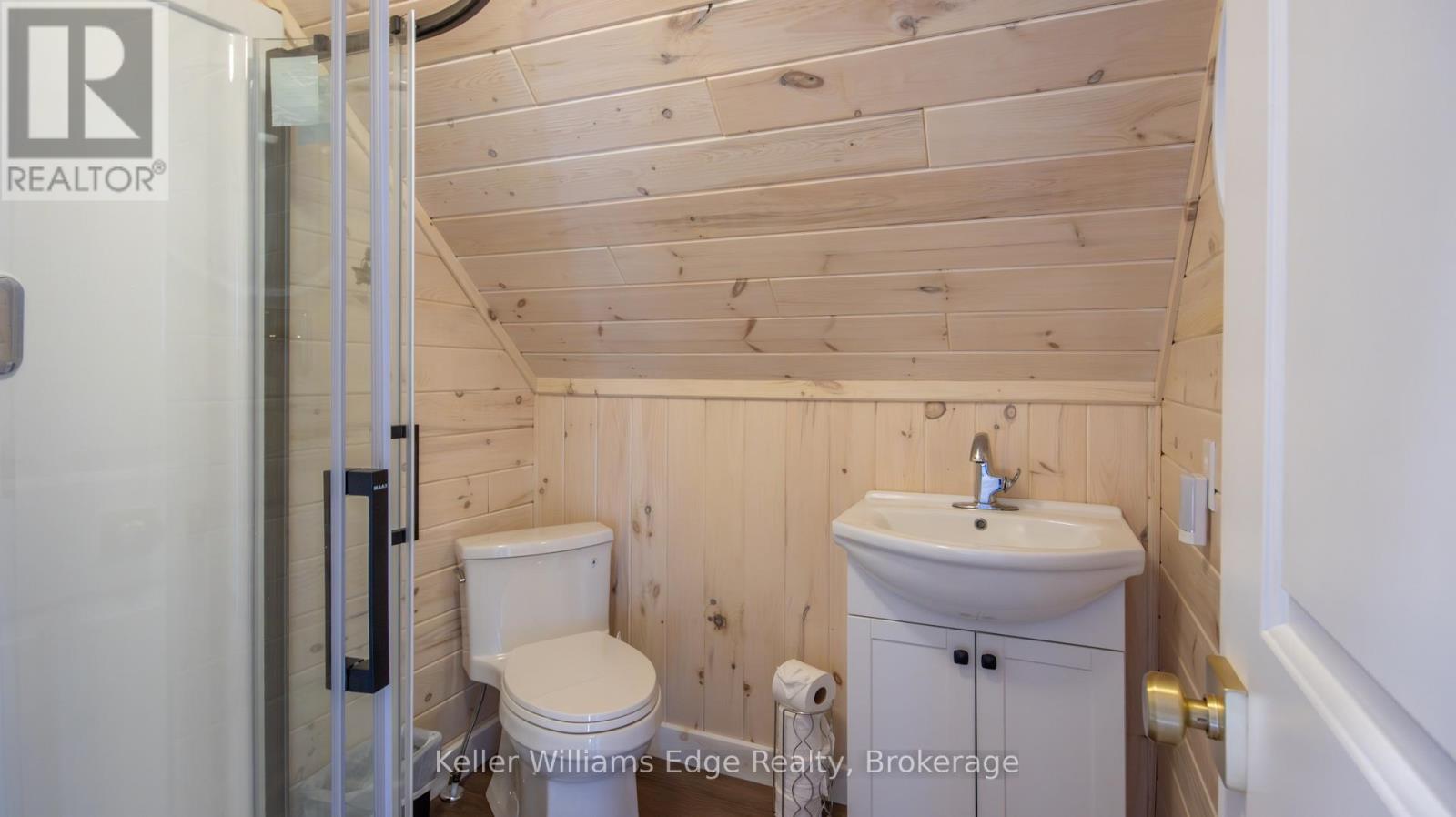 43 Lakeshore Drive Property Photo 40