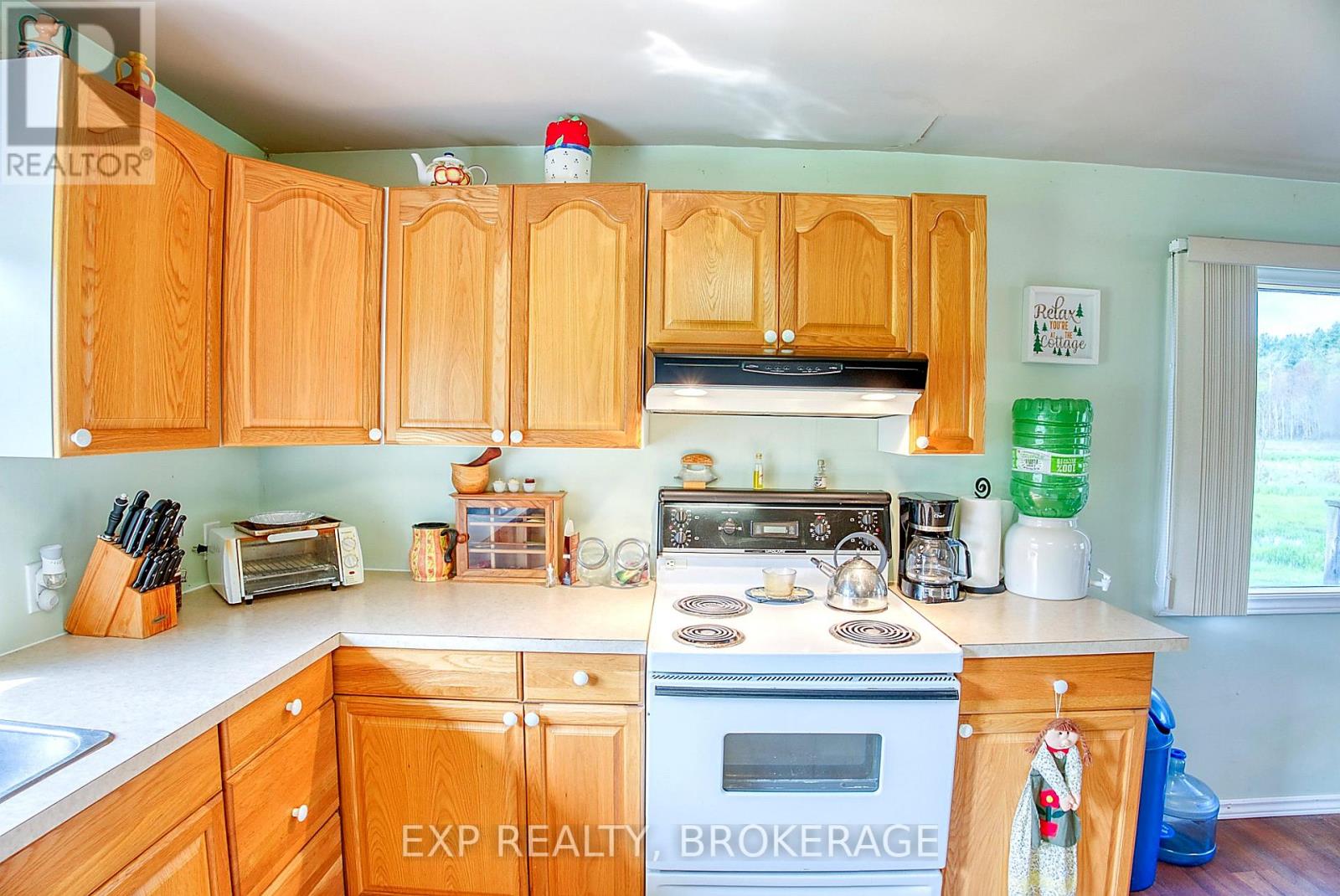 1013 Turner Way Property Photo 7