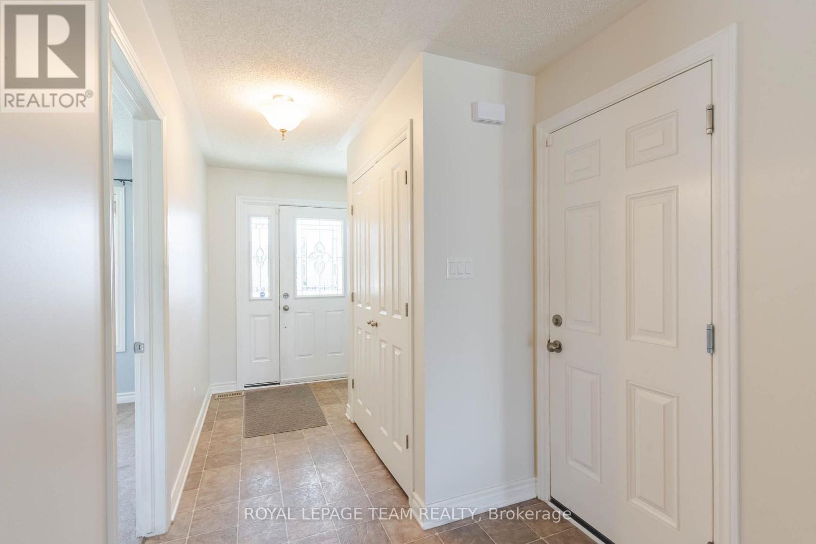511 Kilburn Street Property Photo 5
