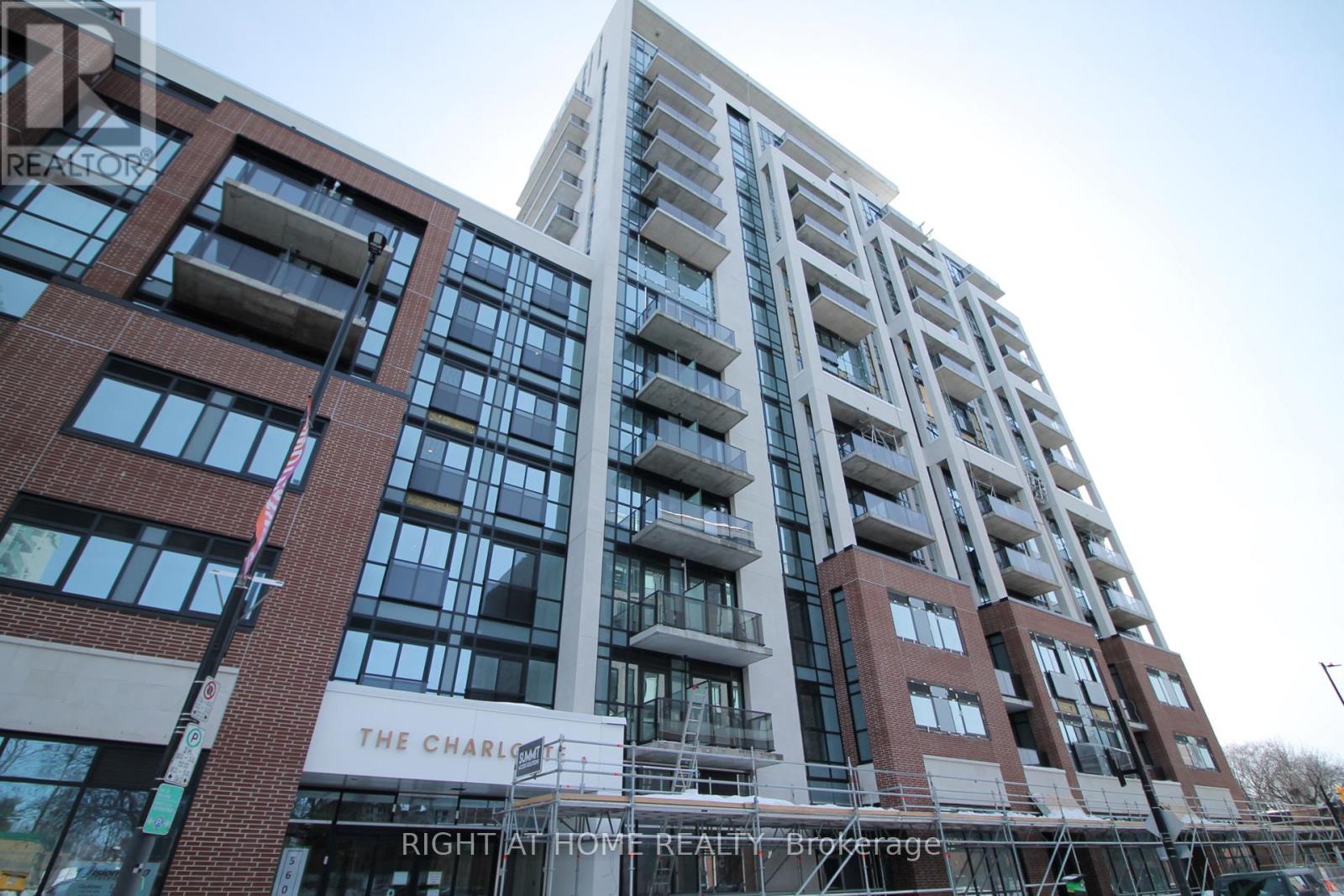 1004 - 560 Rideau Street Property Photo 1