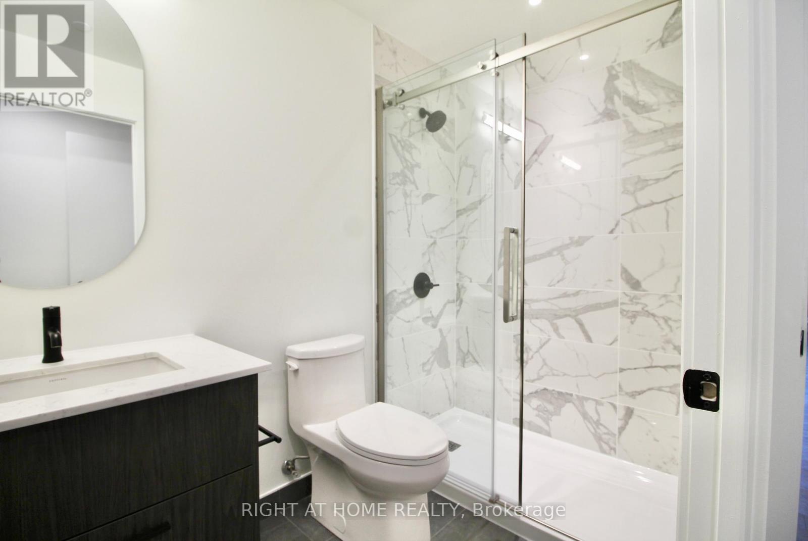 1004 - 560 Rideau Street Property Photo 11