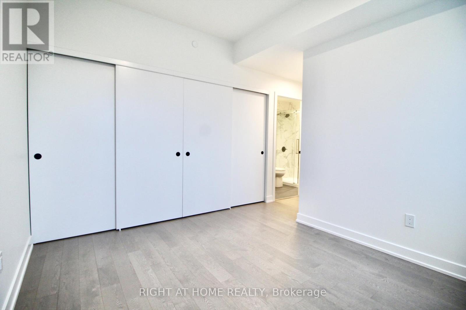 1004 - 560 Rideau Street Property Photo 13