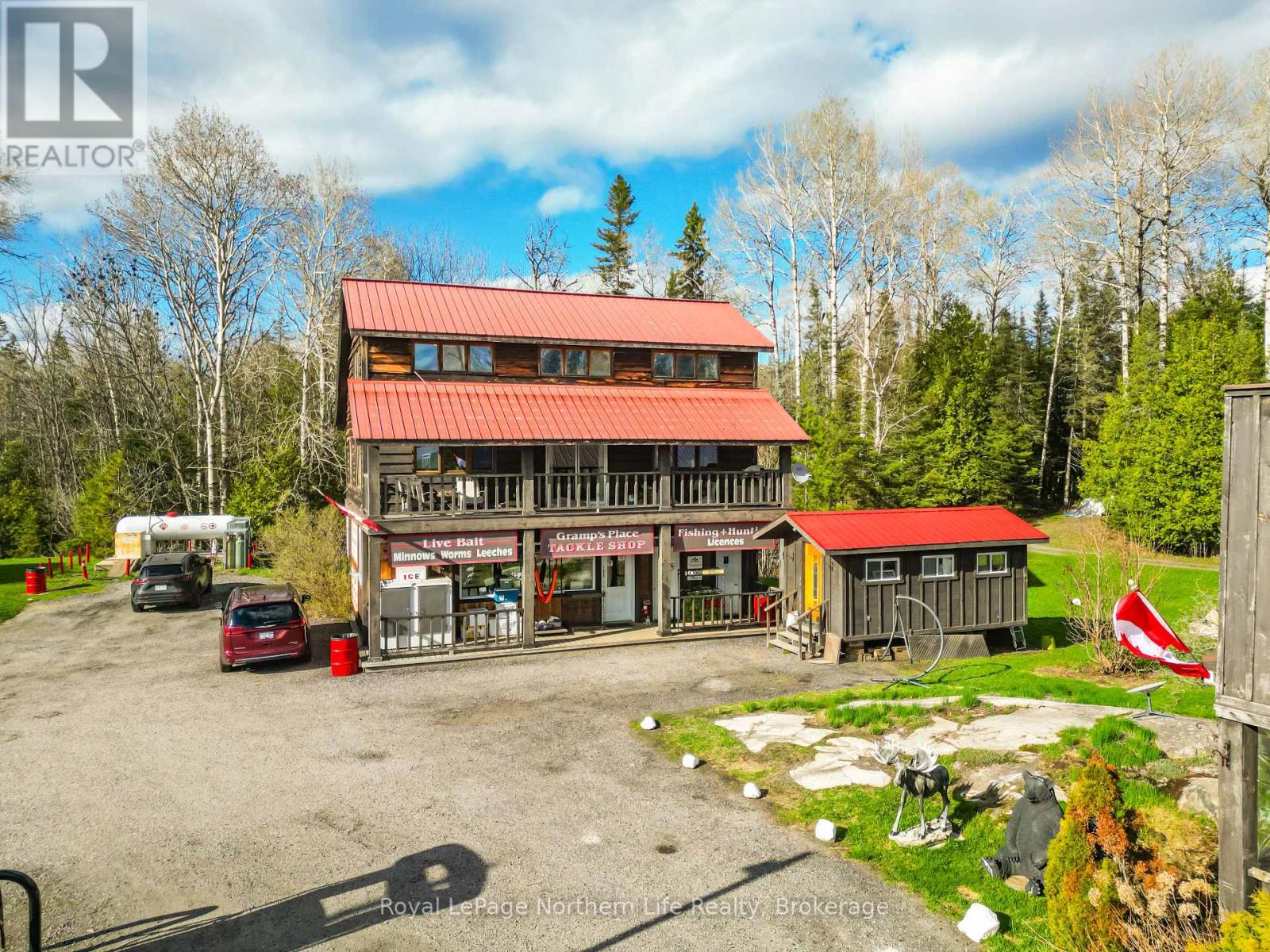 4825 Highway 11 Property Photo 5