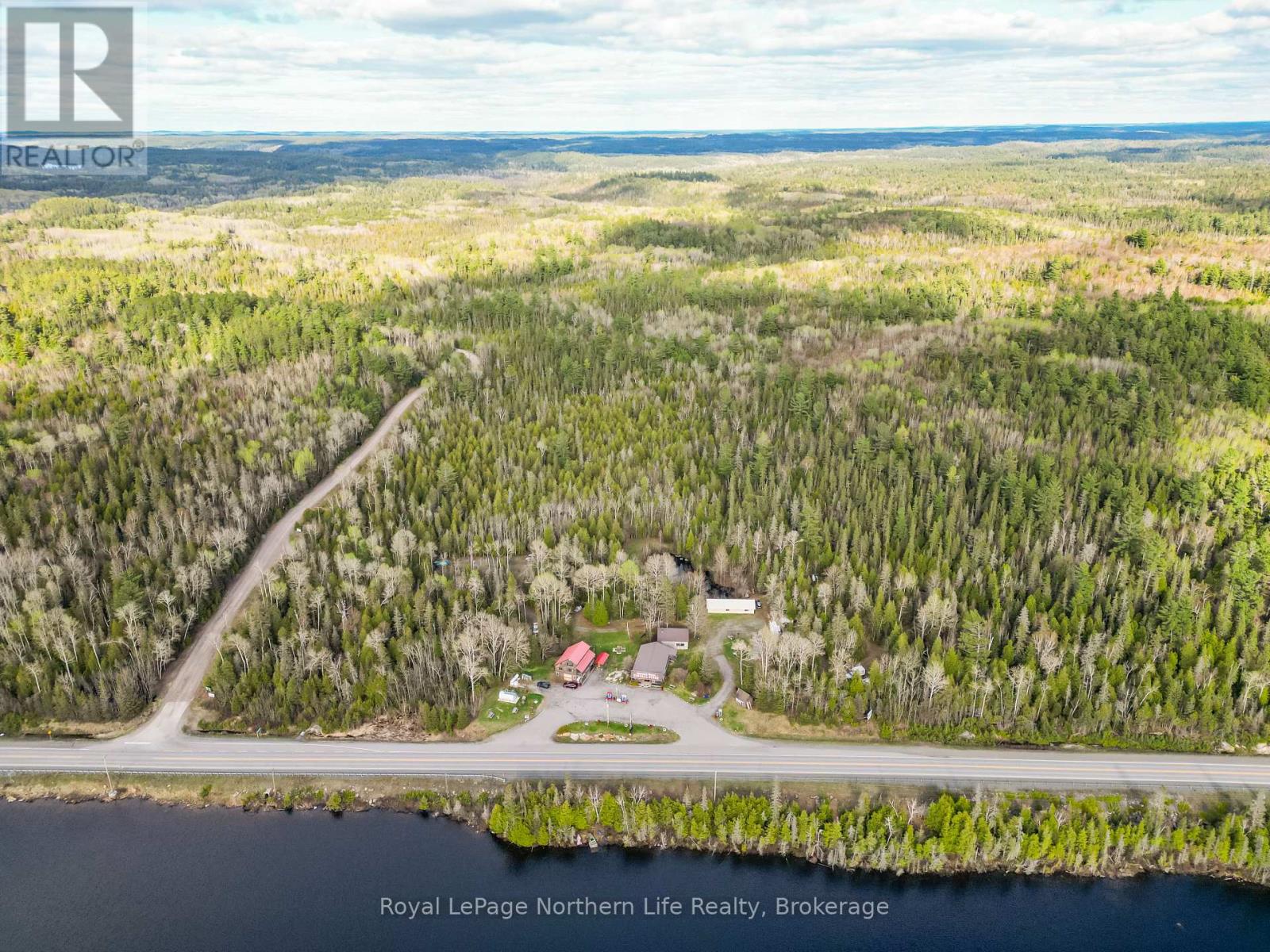 4825 Highway 11 Property Photo 8