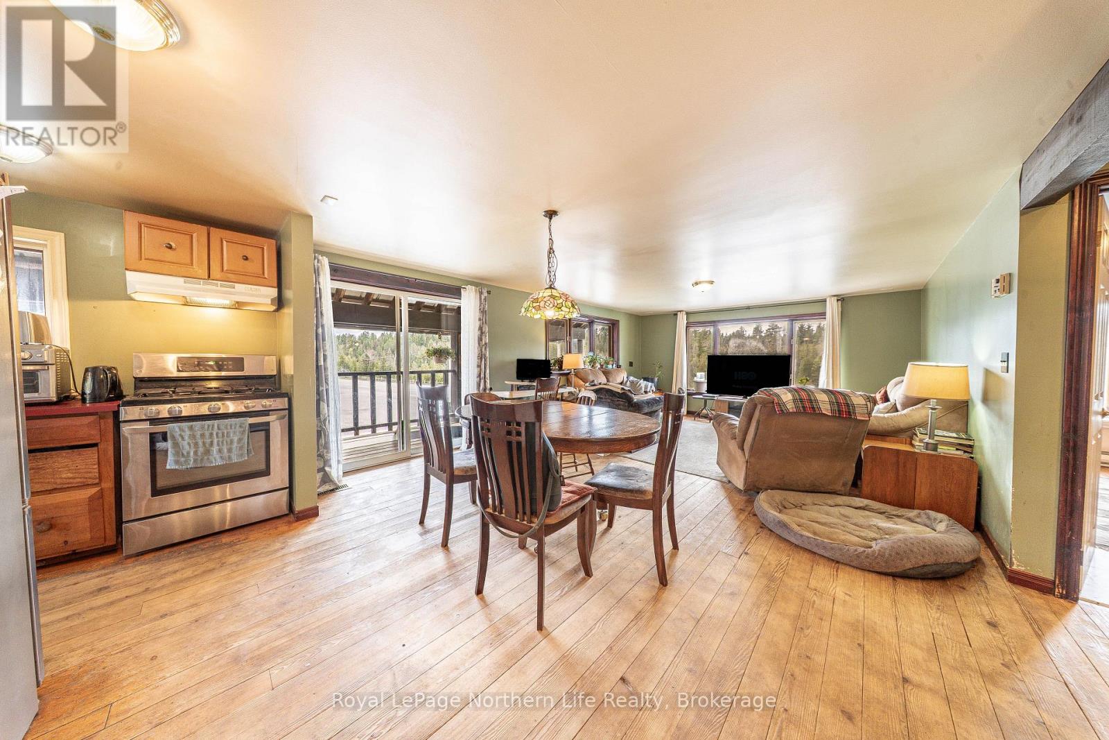 4825 Highway 11 Property Photo 16