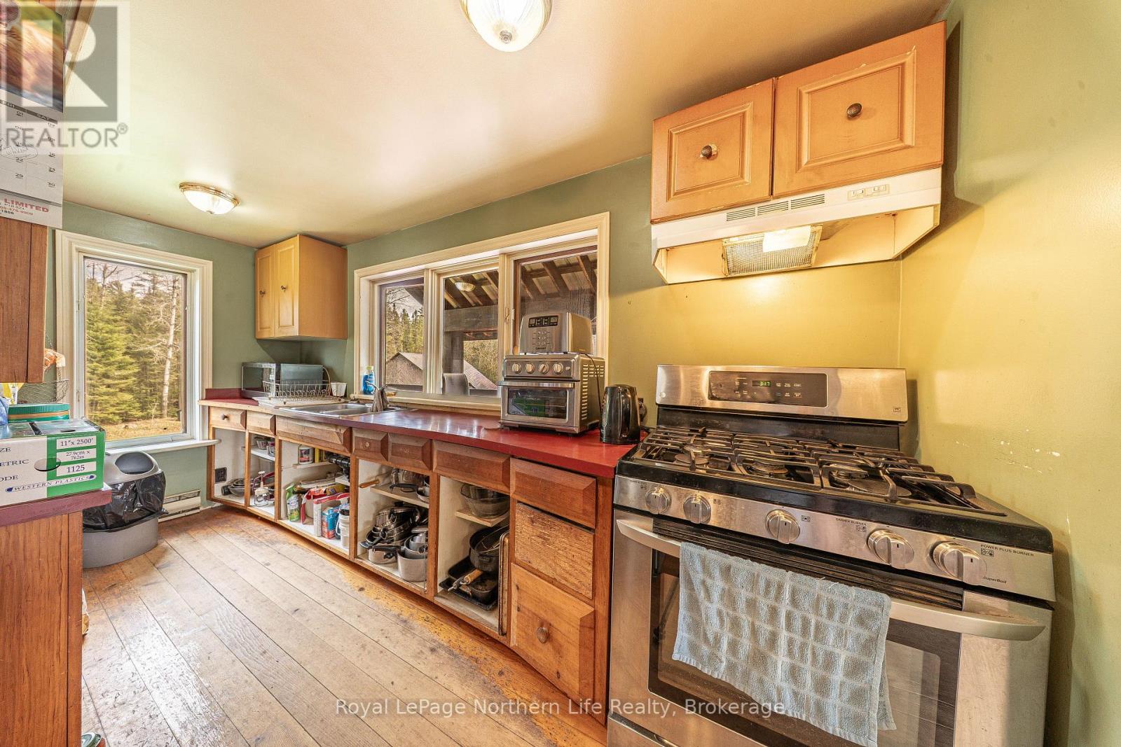 4825 Highway 11 Property Photo 17