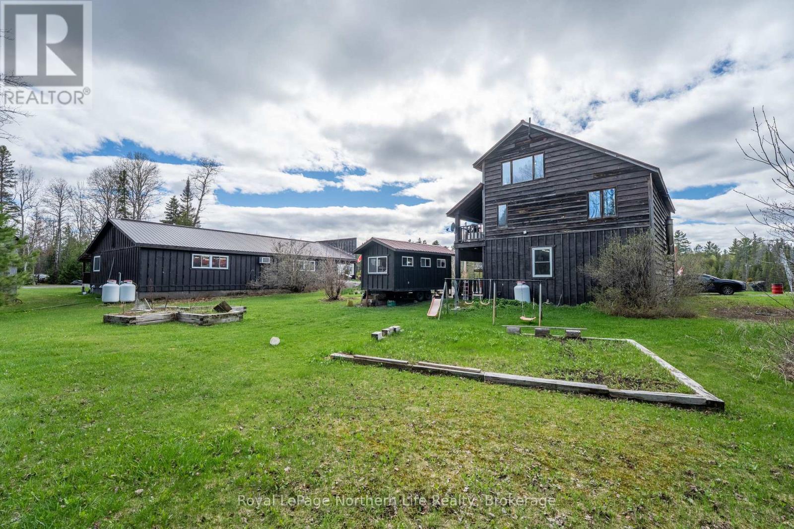 4825 Highway 11 Property Photo 43