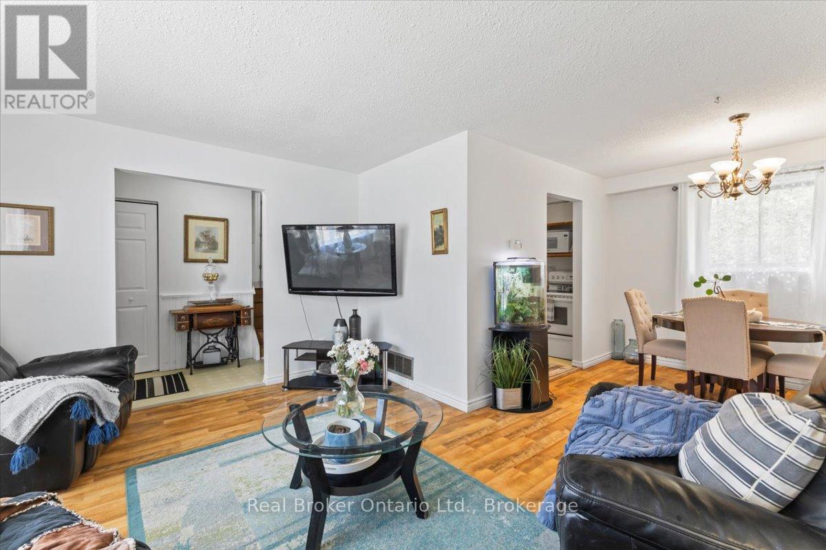 109 Miller Crescent Property Photo 6