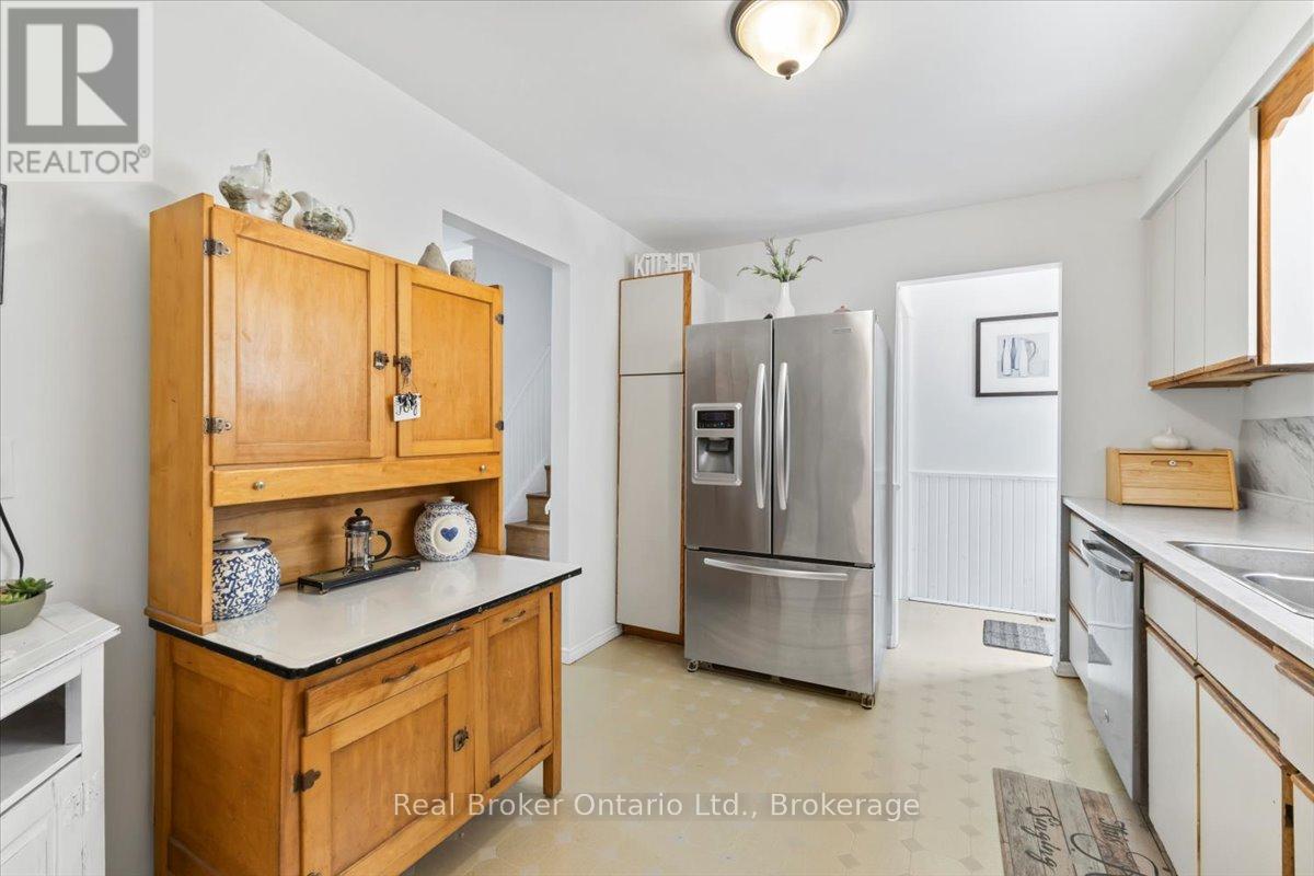 109 Miller Crescent Property Photo 8
