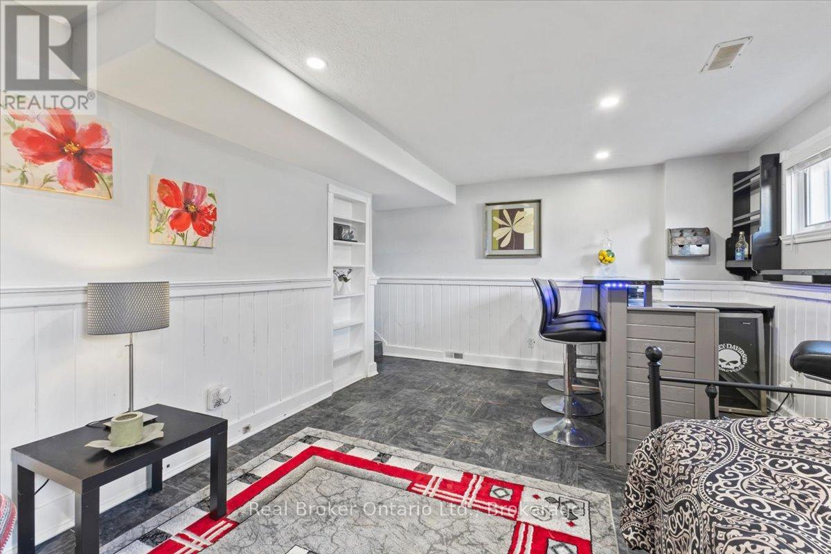 109 Miller Crescent Property Photo 18