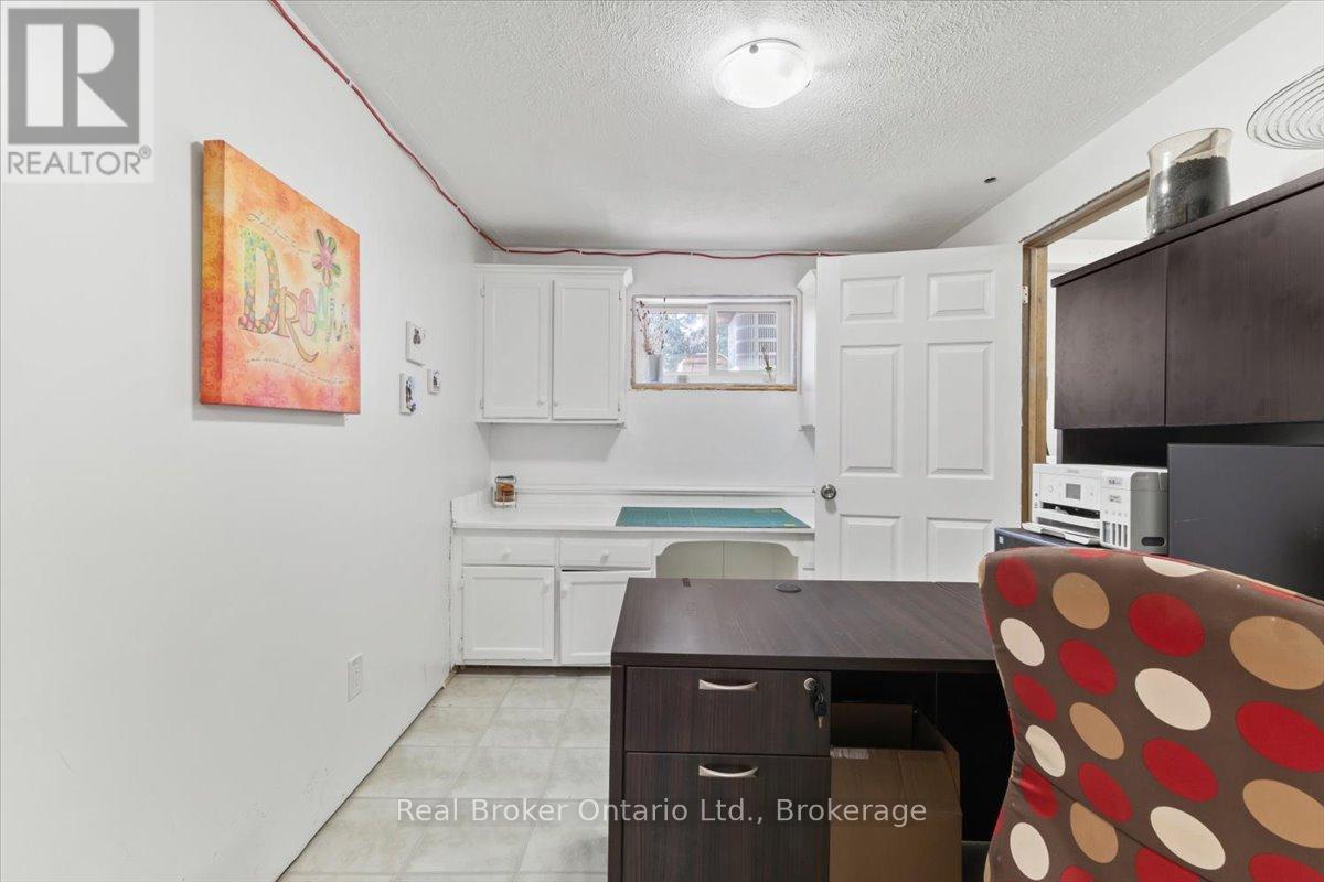 109 Miller Crescent Property Photo 19