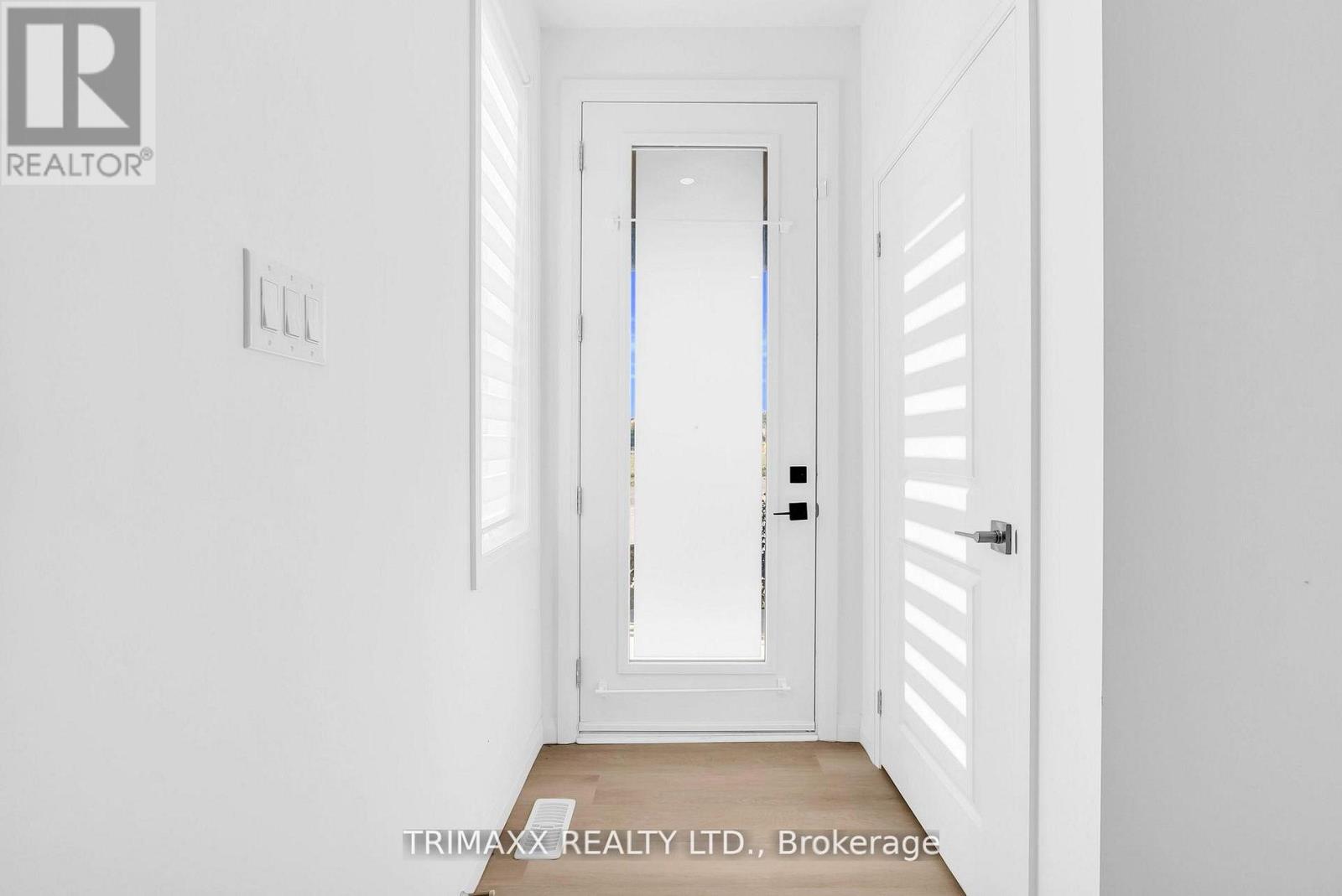 31 - 1465 Station Street Property Photo 7