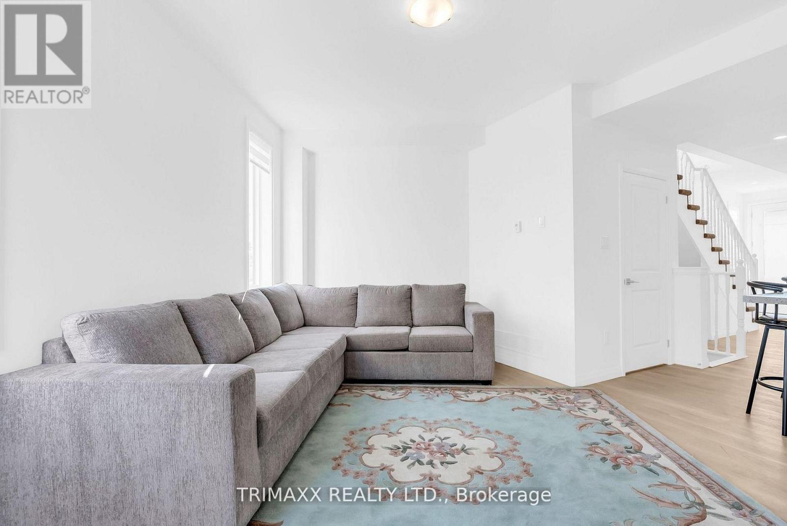 31 - 1465 Station Street Property Photo 15