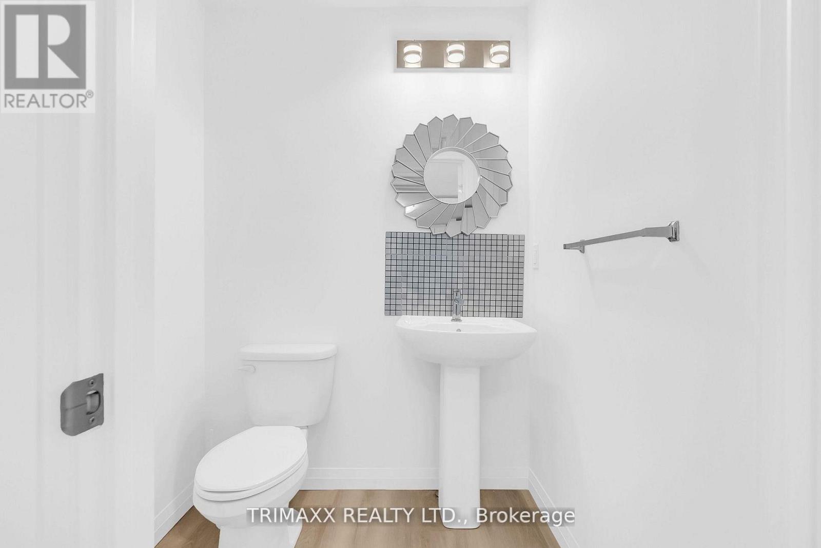 31 - 1465 Station Street Property Photo 17