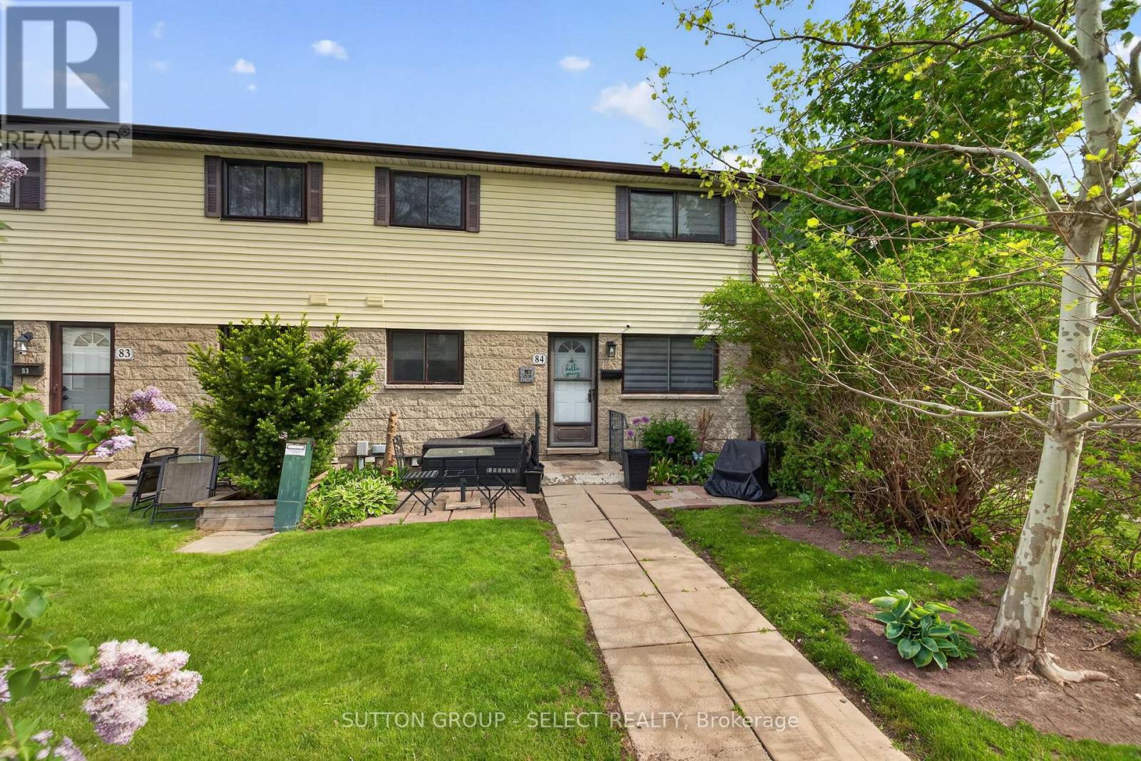 84 - 825 Dundalk Drive Property Photo 1