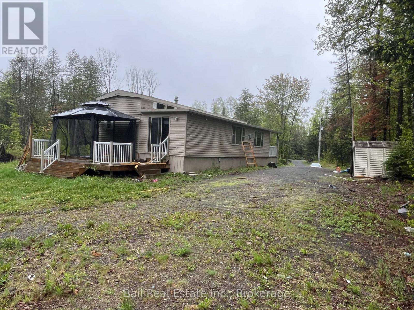 1594 North Steenburg Lake Road Property Photo 6