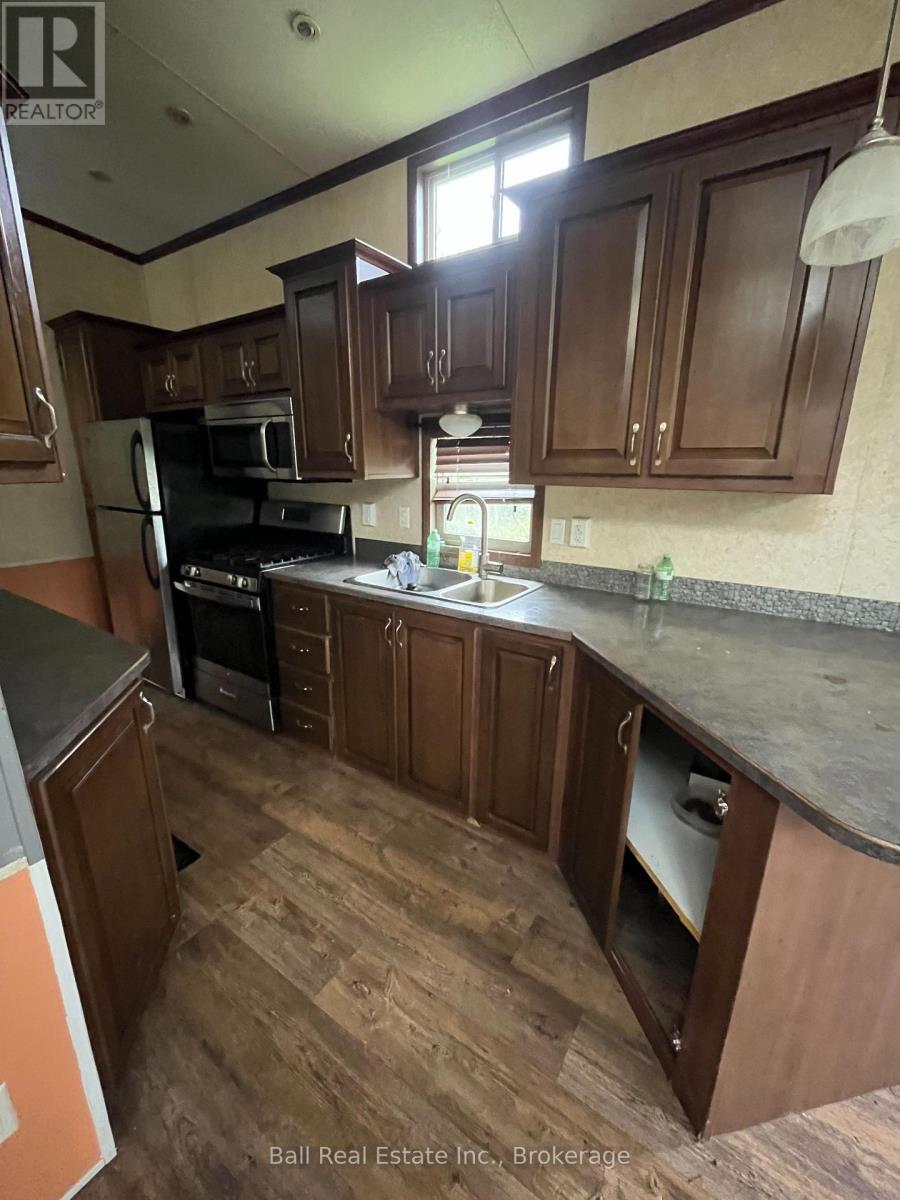 1594 North Steenburg Lake Road Property Photo 9