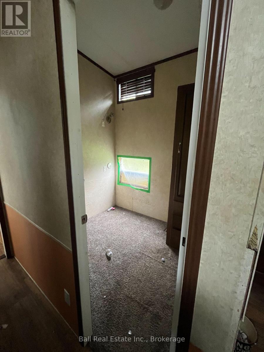 1594 North Steenburg Lake Road Property Photo 12
