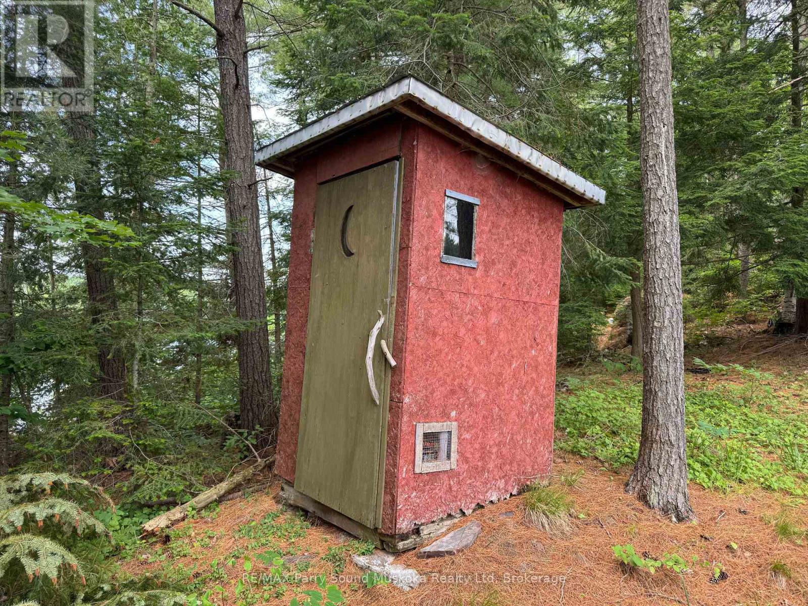 2 Wolf River Property Photo 9
