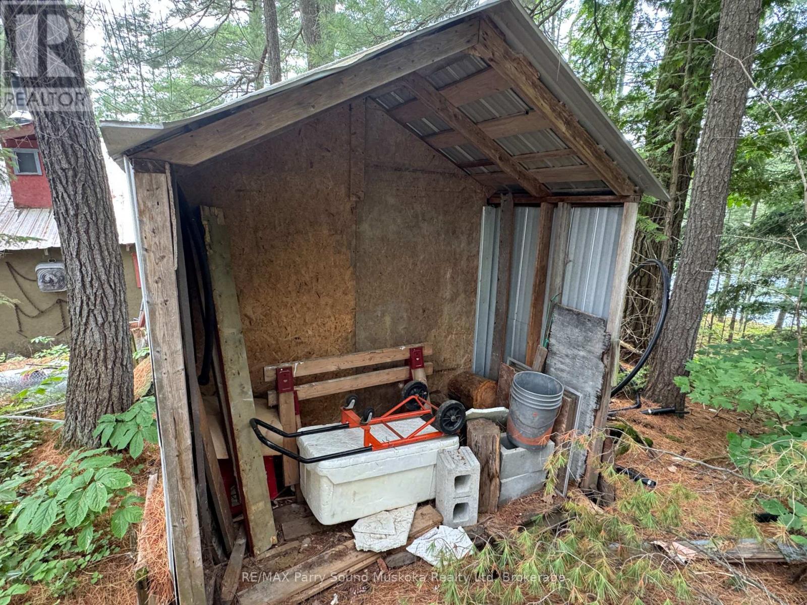 2 Wolf River Property Photo 10
