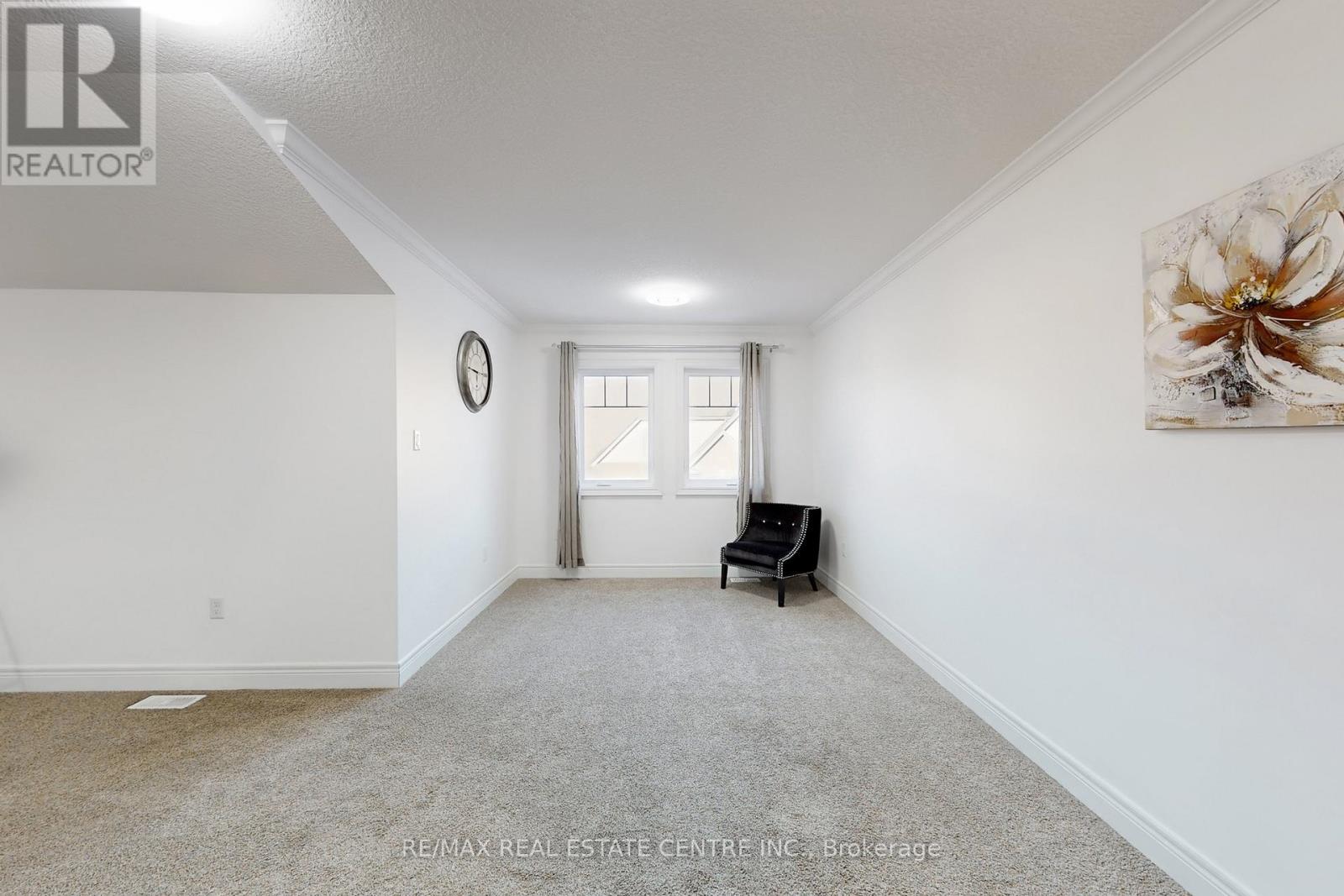 3 - 39 Kay Crescent Property Photo 18