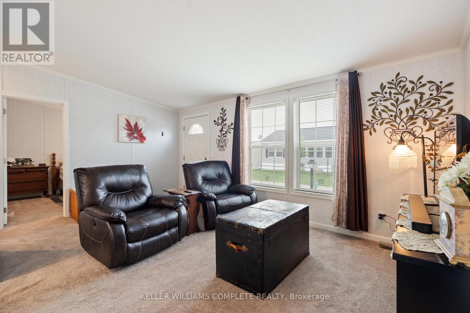 22 Copper Beech Drive Property Photo 2