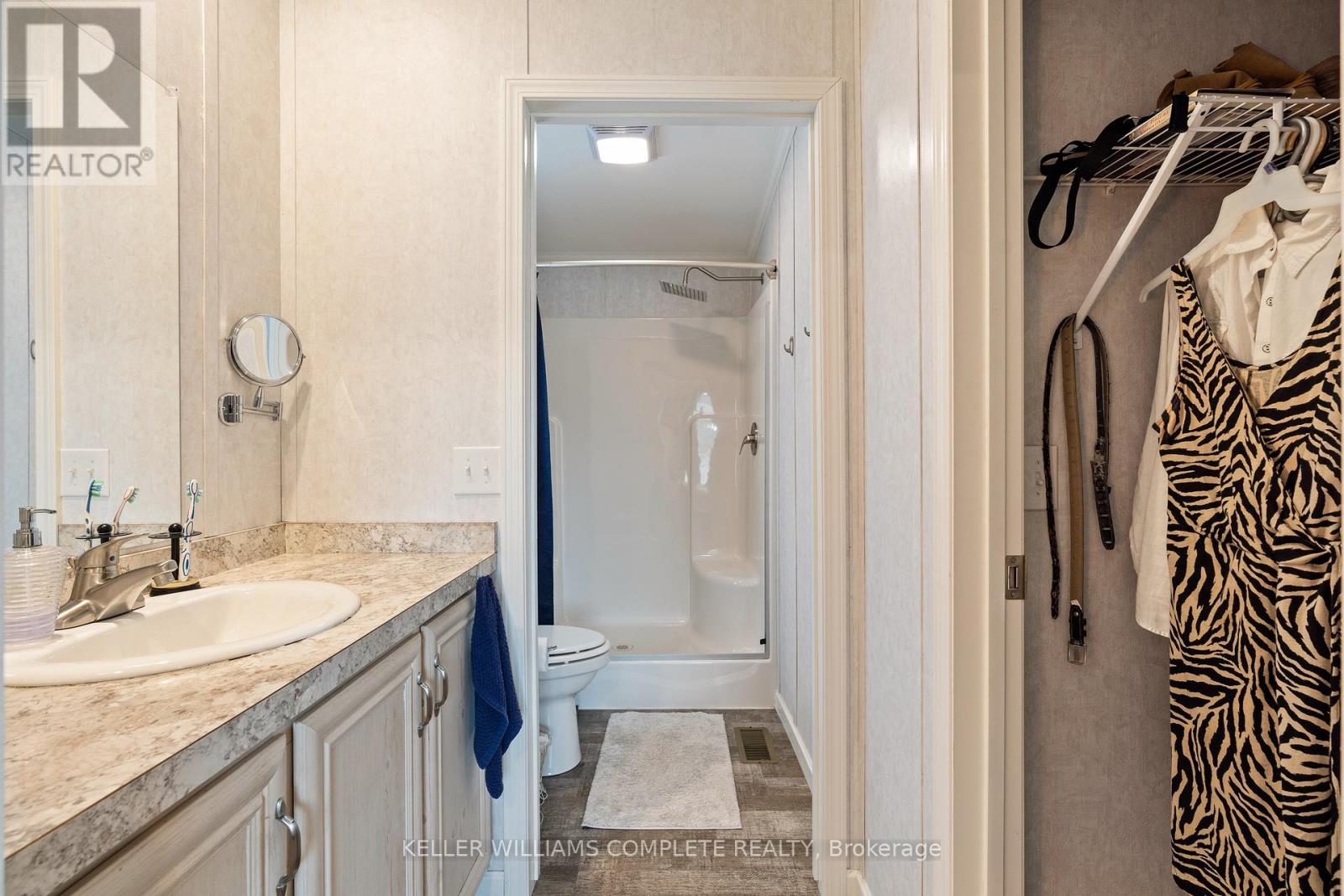 22 Copper Beech Drive Property Photo 13