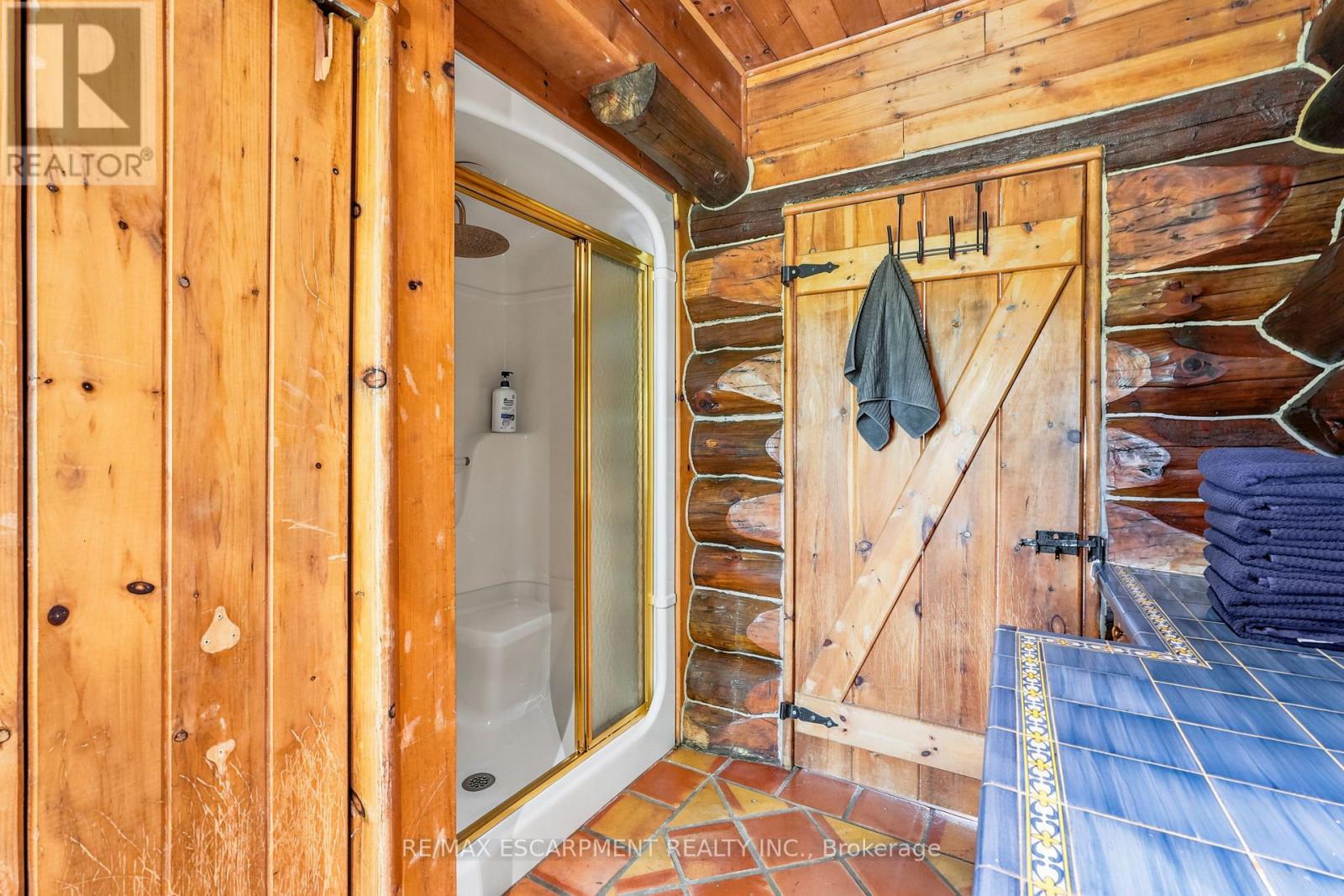 678 Chantler Road Property Photo 37